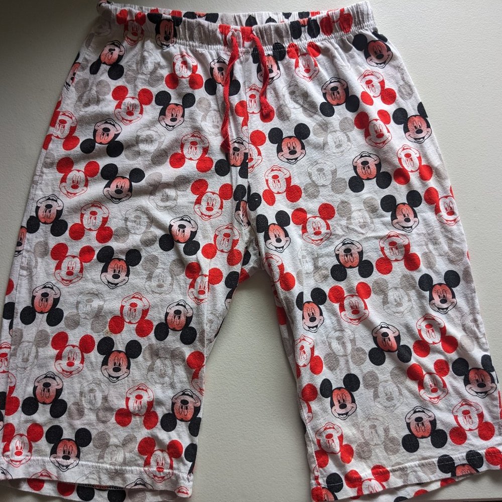 Disney sleep shorts men's small